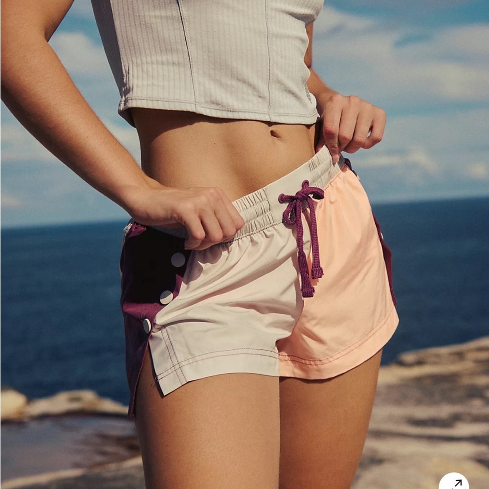 NWT FP movement, Invigorate Colorblock Shorts, large